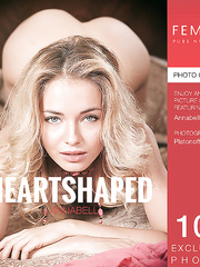 [Femjoy] 2015-12-24 Annabell - Heartshaped