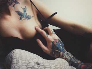 6qwerty9