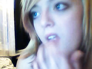 Сиськастая блондинка