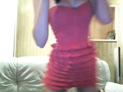 Брюнетка с красивой фигуркой