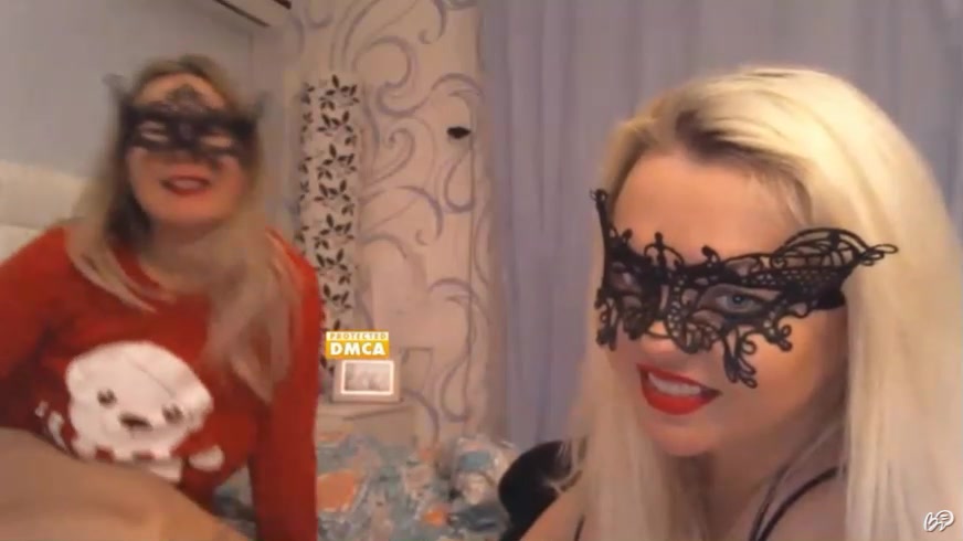 SweetBlondCam