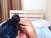 nikobella вытирается после глубокого минета