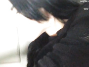 Nicol дрочит в авто