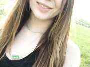 LiliyaRey показывает себя на улице