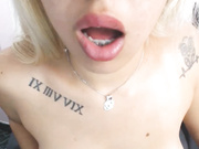 SophieWilsonn show № 1