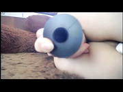 Niceslut сует в попку