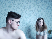 hard_show_couple
