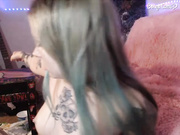 Vdunya Таня Бейлис трахает себя 2