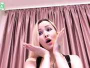 PinkDiamond трясет своими бубсами