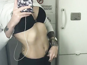 DONTVKILLME эксклюзив в туалете самолета