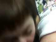 МИЛФ проститутка в машине отсасывает