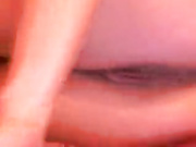 брюнеточка