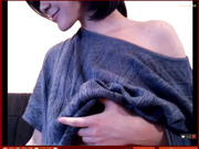 amihentai...  засовывает себе шарики