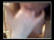 melissalove страстно трахает себя