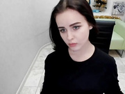 Как же хочется уехать далеко от всех!