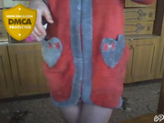 брюнетка