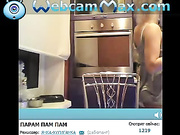 Янка-Хулиганка танцует