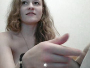 Secretbaby- мастурбирует