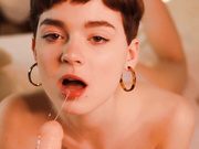 audrey_petite bj dildo