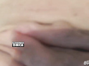 Vikusya86 мастурбирует