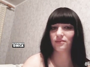 Vikusya86 мастурбирует