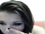 kisa04 мастурбирует c игрушкой