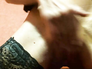 дрочка крупным планом.