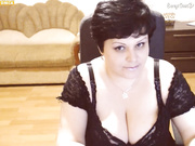 smallbeaver показывает анал с элементами художественной