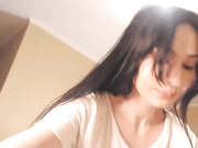 Black-Betty трахает себя ловенсом