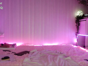 virtual_lady