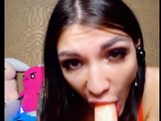 KleoFoxyy немного пососала