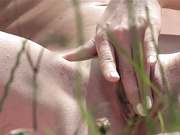 6542 mary_rock страстно кончает