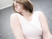 Luybov111 - милашка показывает свои прелести