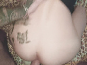 Маленькая Соня дает в жопу