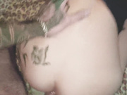 Маленькая Соня дает в жопу