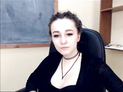 6788 В привате. Пухлая пися с маленькой дырочкой