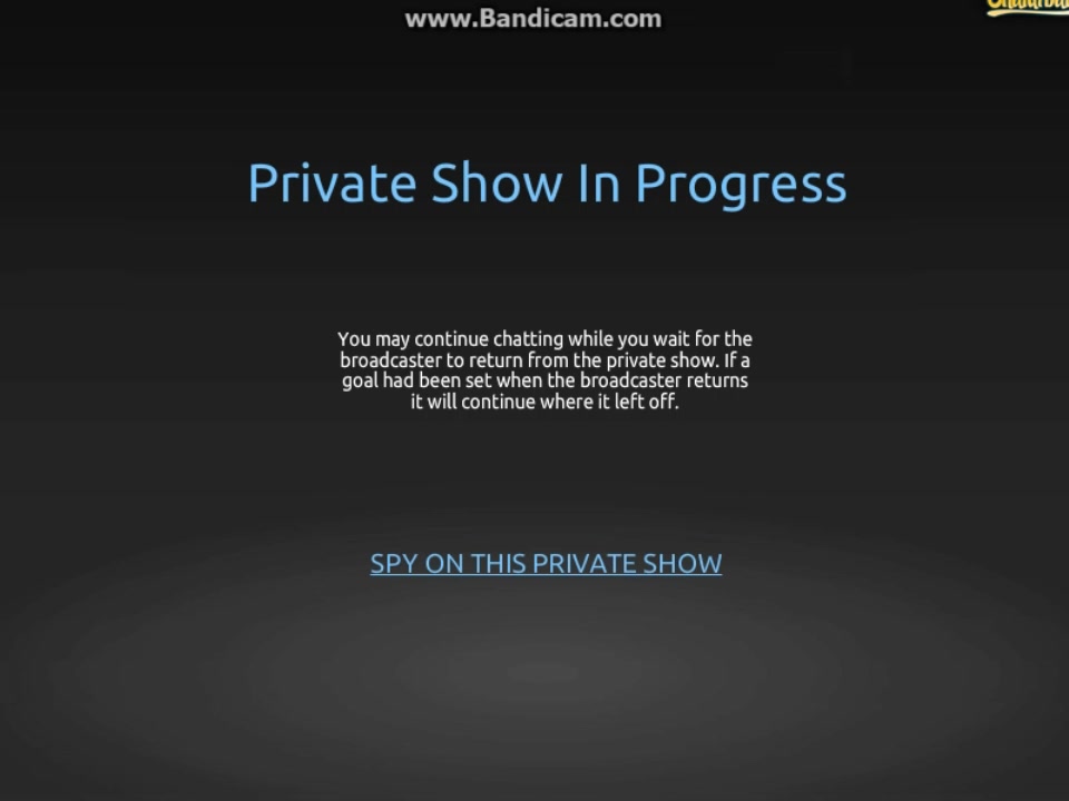 6855 Молоденькая первый раз кончает в привате