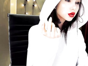hollyextra