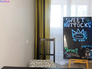 SweetButtocks - ласкает киску вибратором