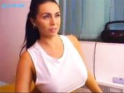 Грудастая Милашка