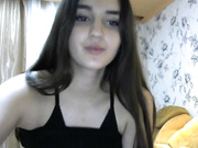 Krohka17 2020-01-27 с игрушкой