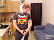 Leyla_Cutie кончил в рот