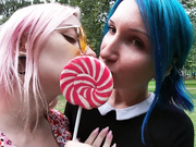 Keokistar (с подругой делают минет на колесе обозрения)