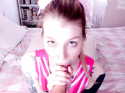 Sexy Cheerleader School Girl Masturbare and Lick Cream