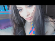 красотка BlackRox сосет дилдо