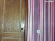 KiraaSmileX без трусов светит дырки.