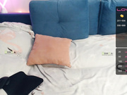 AgentBelle 2020-07-29 массирует пизденку в чулках