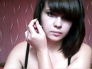 BlondiCat с игрушкой