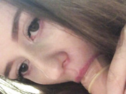 Хорошая шлюшка Marisbe1 отсасывает