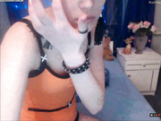 GentleAngel раздевается